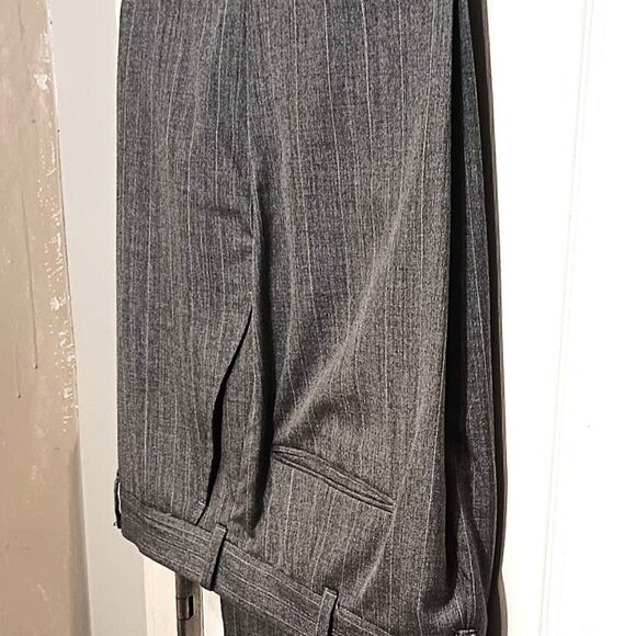 Garrison Park Men 2 Piece Light Bluish Gray Suit        40R - Picture 10 of 15